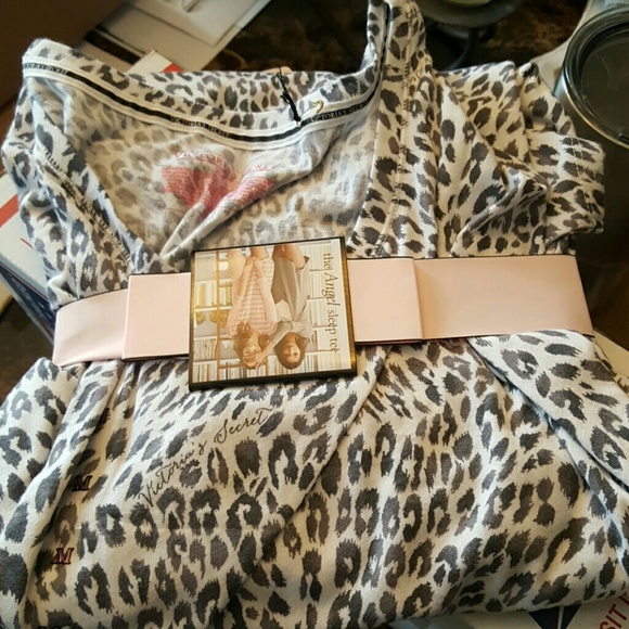 Sleep shirt
