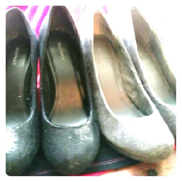 Black & Gray Pumps