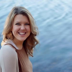 Meet your Posher, Teddi