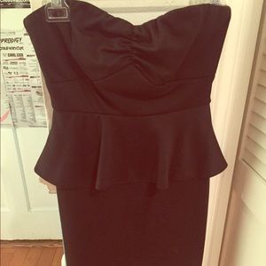 Strapless peplum mini dress