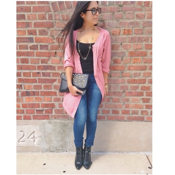 Pink oversized sweater *details to follow*