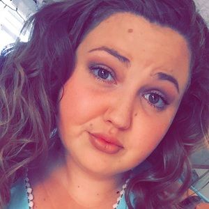 Meet your Posher, Ericka