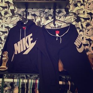 Nike sweat suit