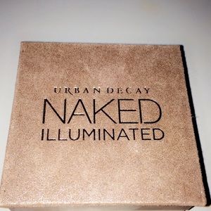 Urban Decay Naked Illuminated Shimmering Powder