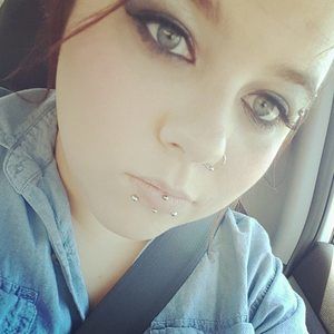 Meet your Posher, Brianna