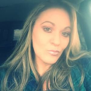 Meet your Posher, Suzanne