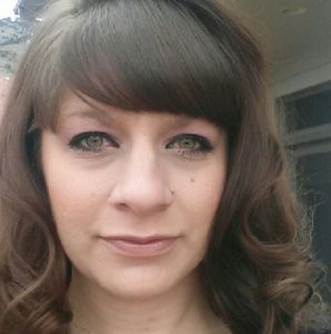 Meet your Posher, Camille