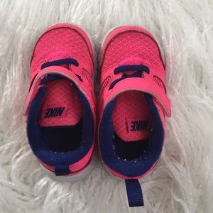 Size 6 toddler Nike