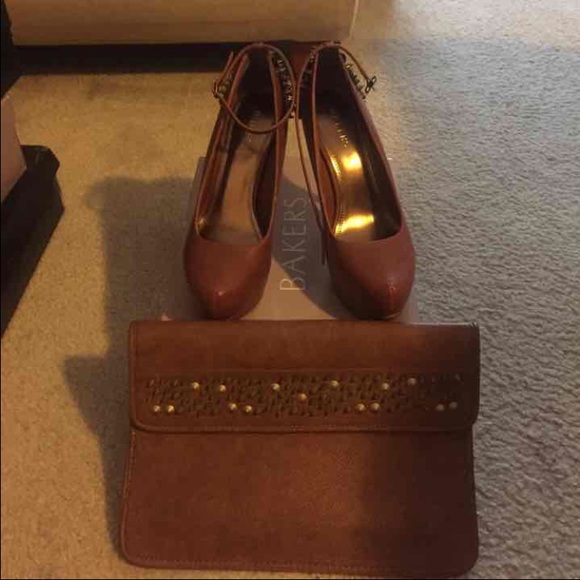 Bakers matching stiletto heel and clutch