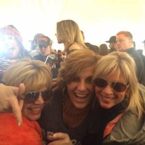 Meet your Posher, Suzanne