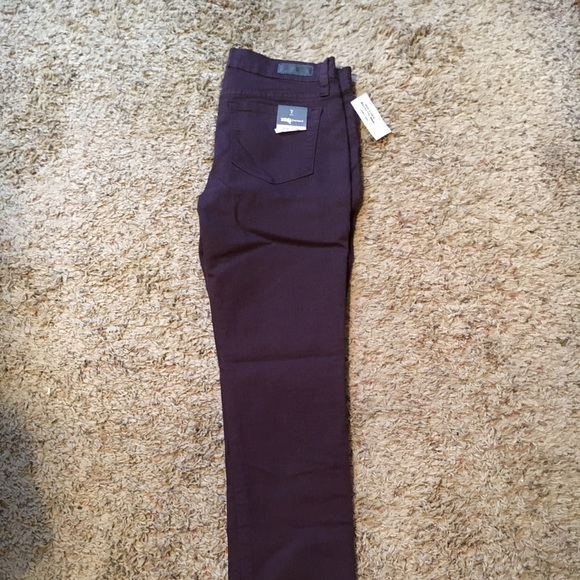 Brand New With Tags RSQ Purple Jeggings. Size 7
