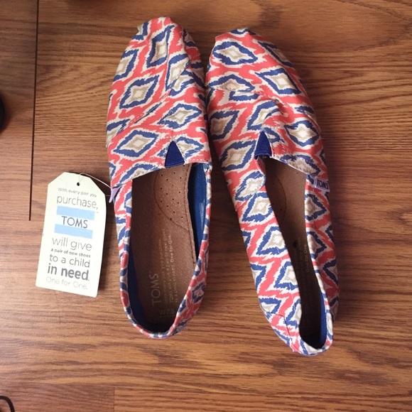 Multicolor TOMS