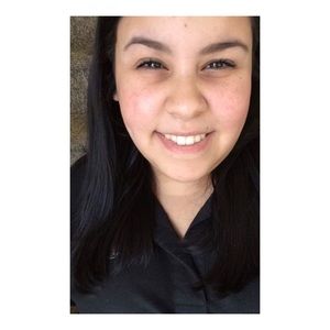 Meet your Posher, Catherine