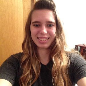 Meet your Posher, Karissa