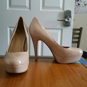 Like new Lauren Conrad nude heels