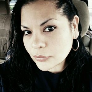 Meet your Posher, Bea