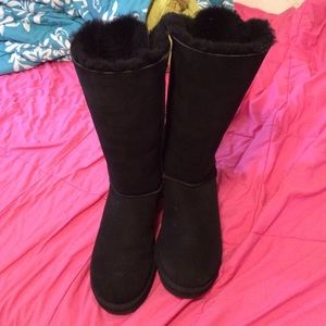 Black Bailey Bow UGGs
