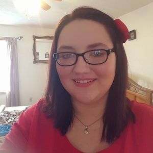 Meet your Posher, Mikayla