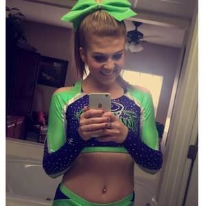 Meet your Posher, Brooke