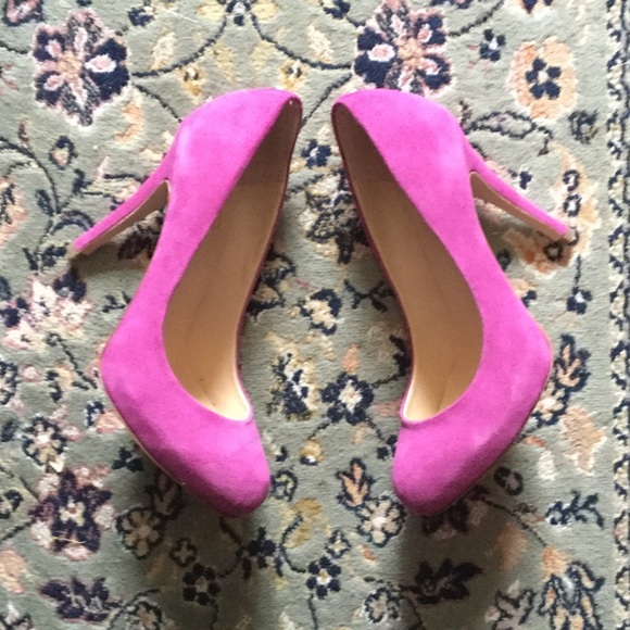 Pink suede Ivanka trump heels