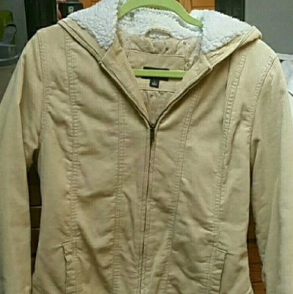 WINTER CLEARANCE ** Courdory boho jacket
