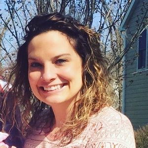 Meet your Posher, Carrie