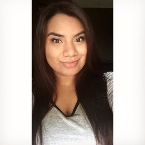 Meet your Posher, Jessica