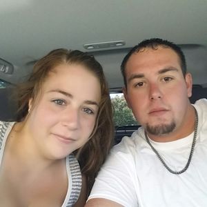 Meet your Posher, Katelyn