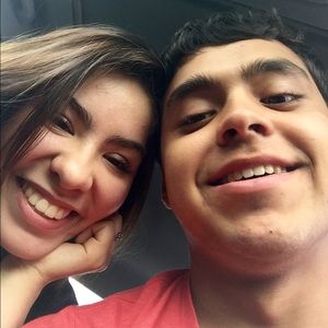 Meet your Posher, Claudia