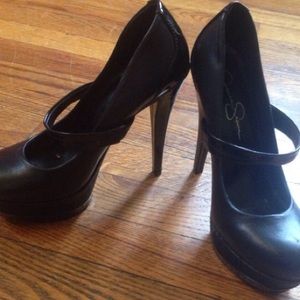 Jessica Simpson Mary Jane pumps