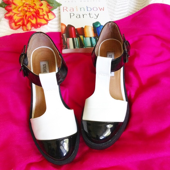 Steve Madden Shoes - Steve Madden Shoes