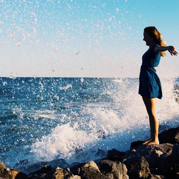 Meet your Posher, Alicia