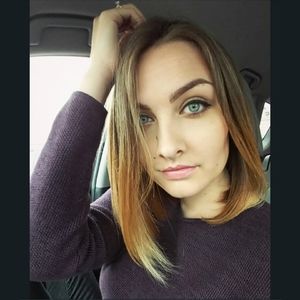 Meet your Posher, Leah