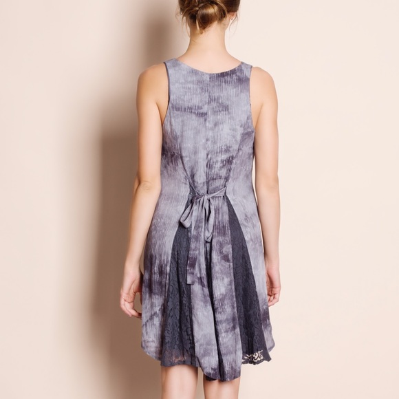 Tie Dye Lace Insert Dress - Picture 2 of 4