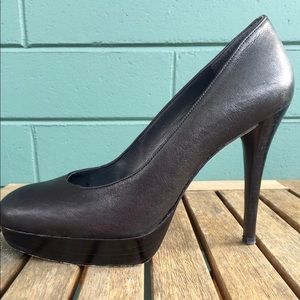 Stuart Weitzman black leather heels