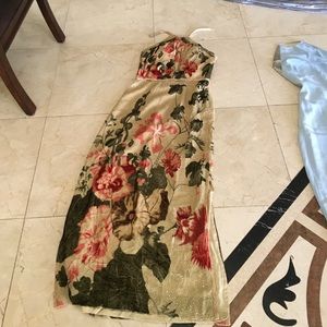 Long evening gown with side slit