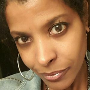 Meet your Posher, Deidre