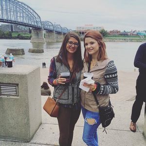 Meet your Posher, Alyse