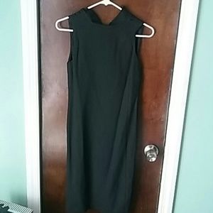 Dark gray sleeveless long length dresd