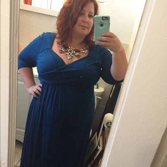 Meet Amy: Eclectic & Unique Posher! - Picture 2 of 3