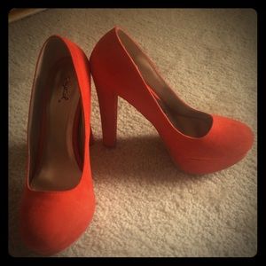 Cute Like New Spring Pump