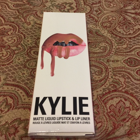 Kylie Jenner Lip Kit  CANDY K