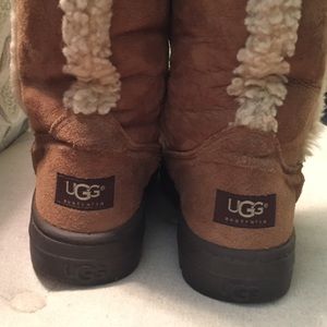 Women's Uggs size 7