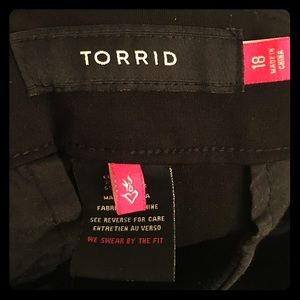 HOLD until 4/27 Torrid Dress Pants!