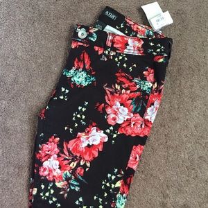 Skinny ankle by "ana"