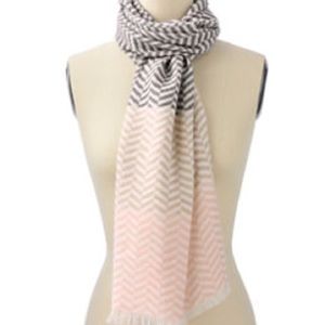 Gorgeous Herringbone Scarf NWT