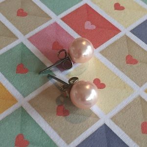 H&M sweet faux pink pearl LARGE stud earrings!
