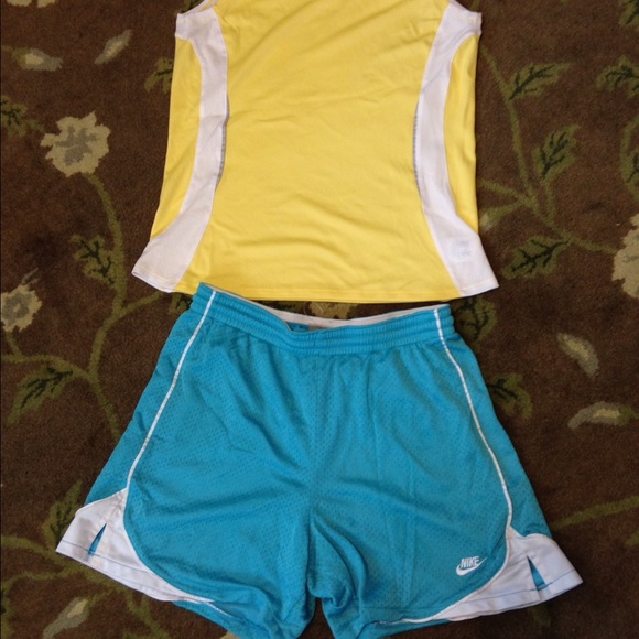 Nike shorts box 1