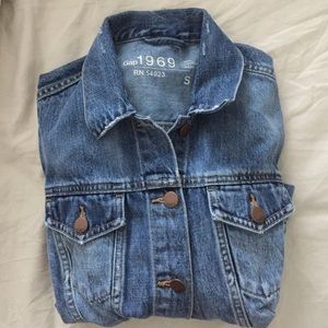 Gap 1969 Denim Jacket - Size S!