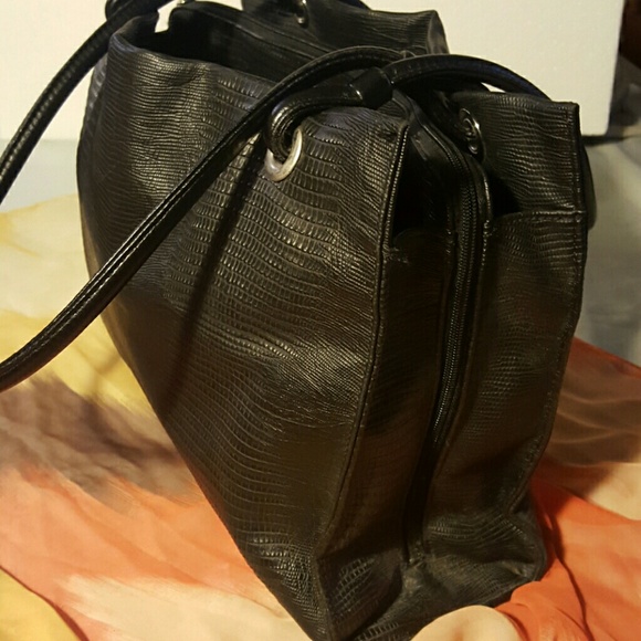 Textured Black Tote - Picture 3 of 4